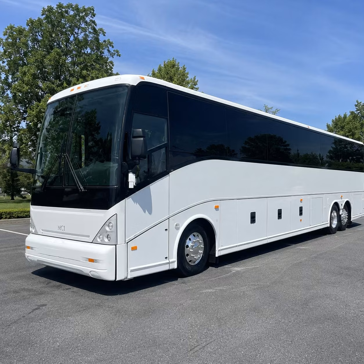 corporate airport shuttles for san mateo s business travelers
