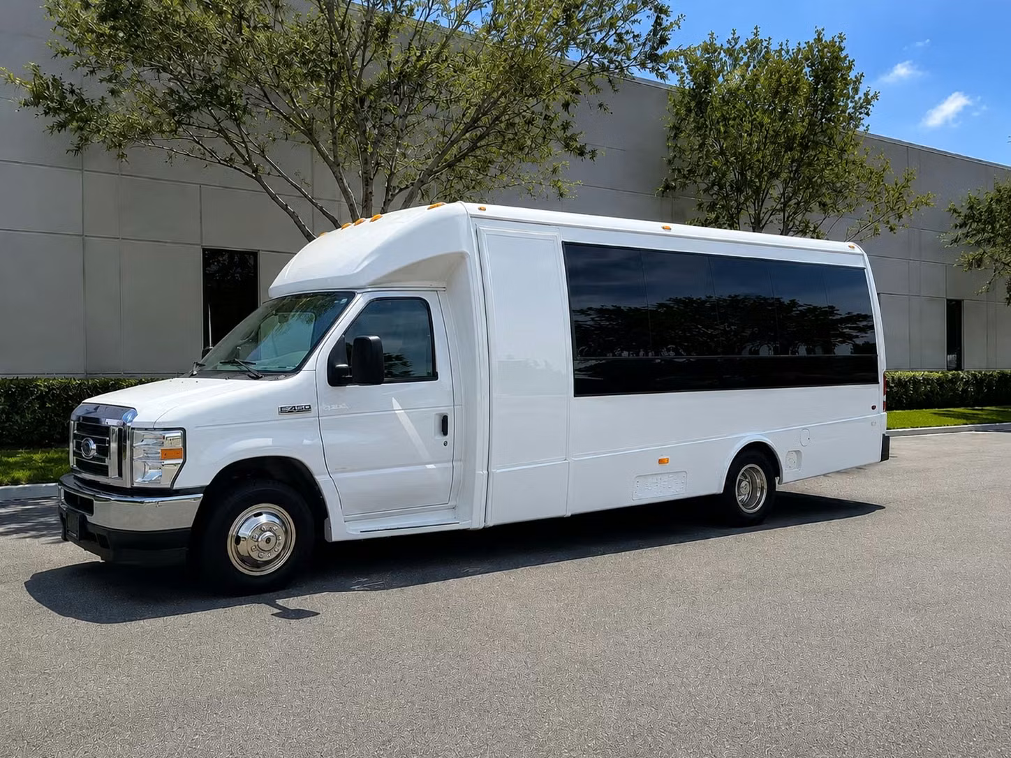 san mateo 20 passenger minibus rental